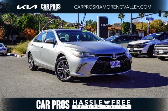 2017 Toyota Camry SE