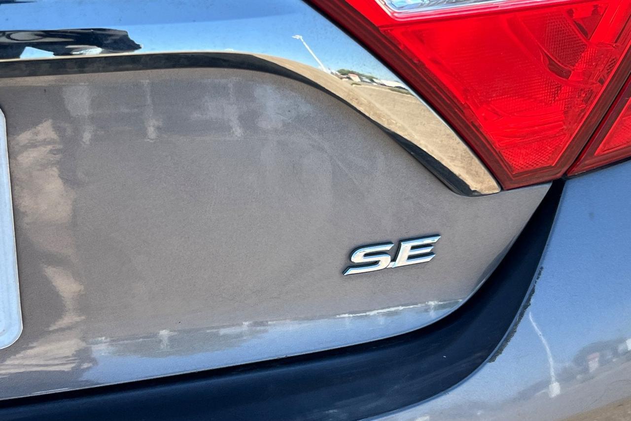 2017 Toyota Camry SE Roseville CA