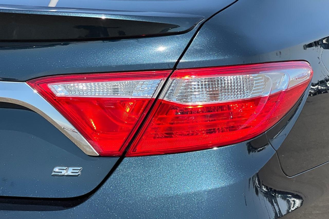 2017 Toyota Camry SE Roseville CA