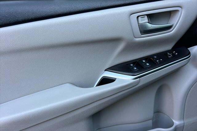 2017 Toyota Camry SE Roseville CA