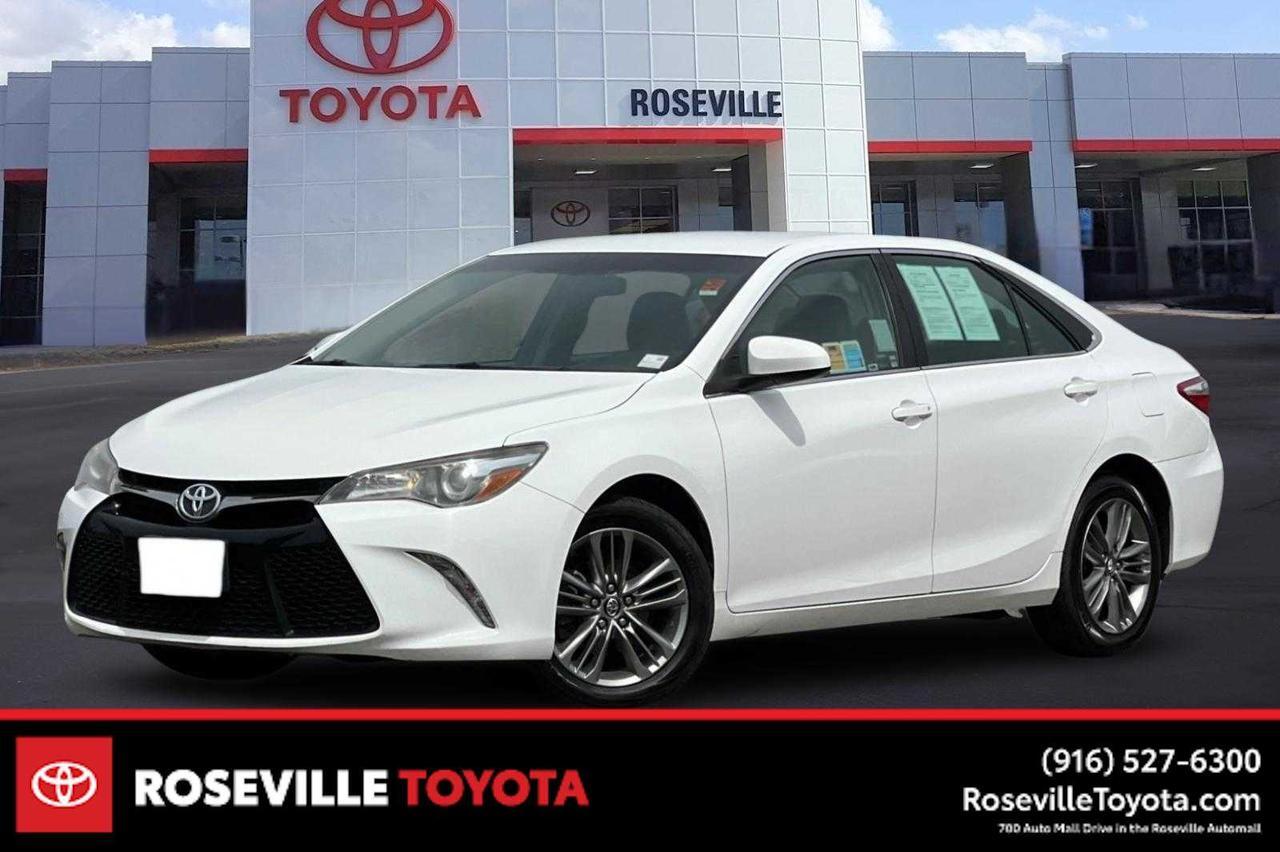 2017 Toyota Camry SE