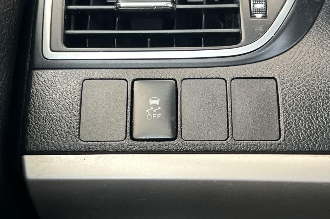 2017 Toyota Camry SE Roseville CA