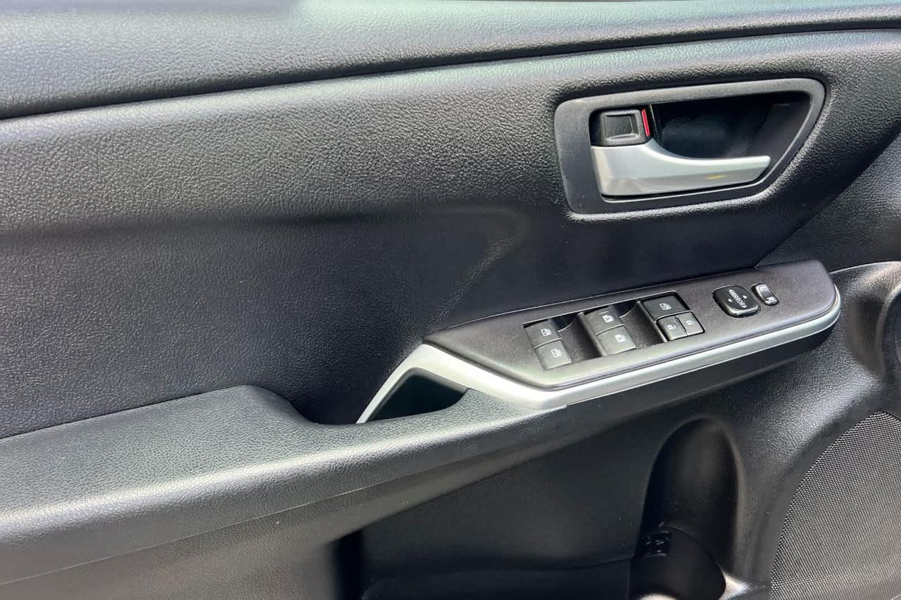 2017 Toyota Camry SE Roseville CA
