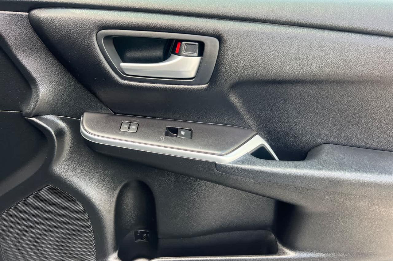 2017 Toyota Camry SE Roseville CA