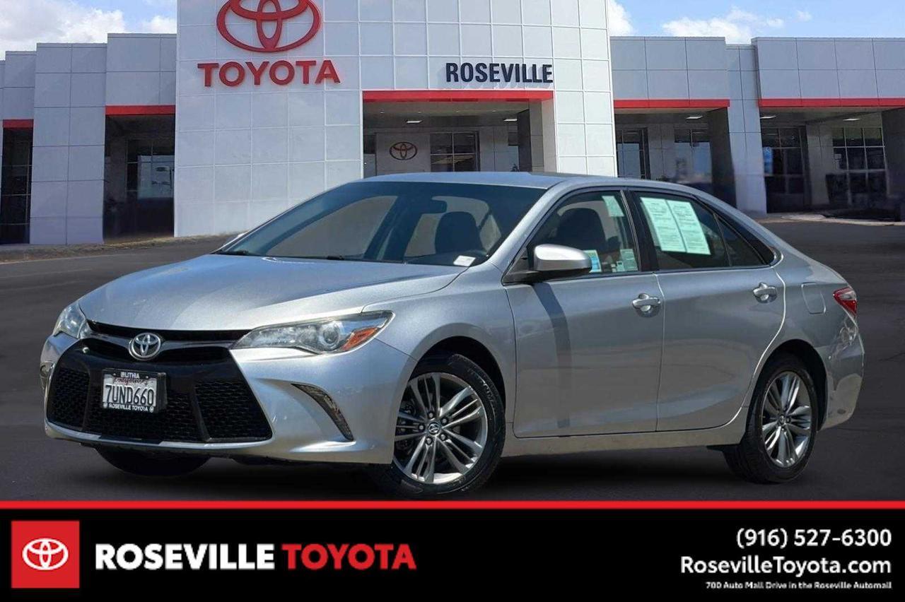 2017 Toyota Camry SE