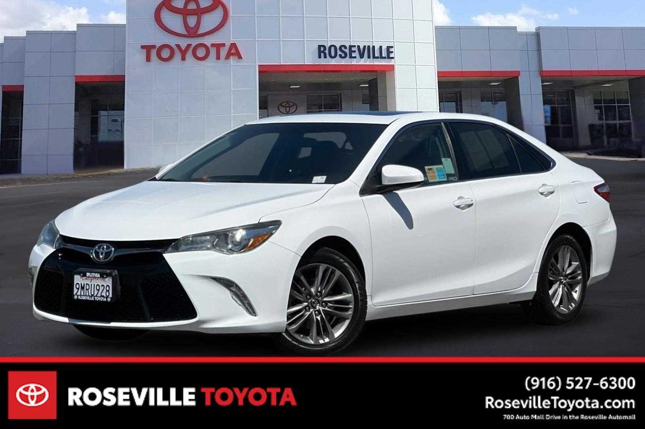 2017 Toyota Camry SE