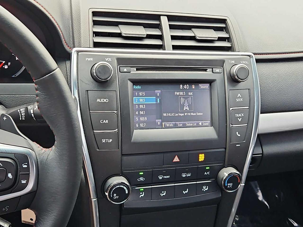 2017 Toyota Camry SE Irving TX