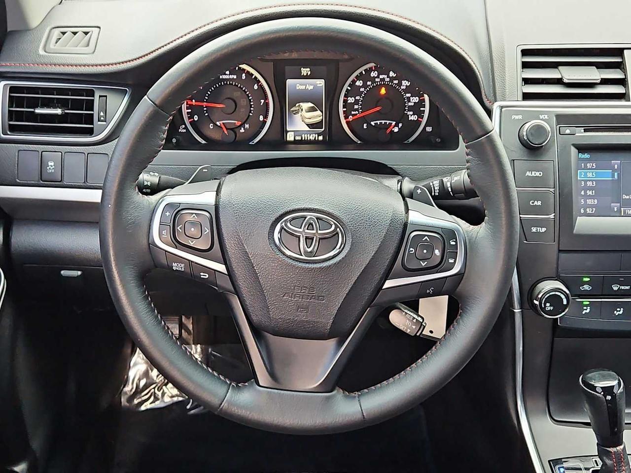 2017 Toyota Camry SE Irving TX