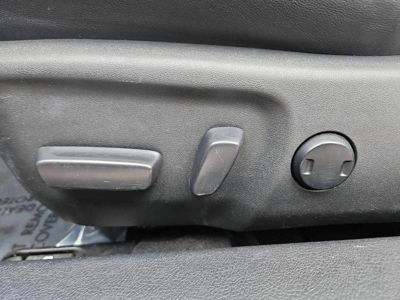 2017 Toyota Camry SE Irving TX