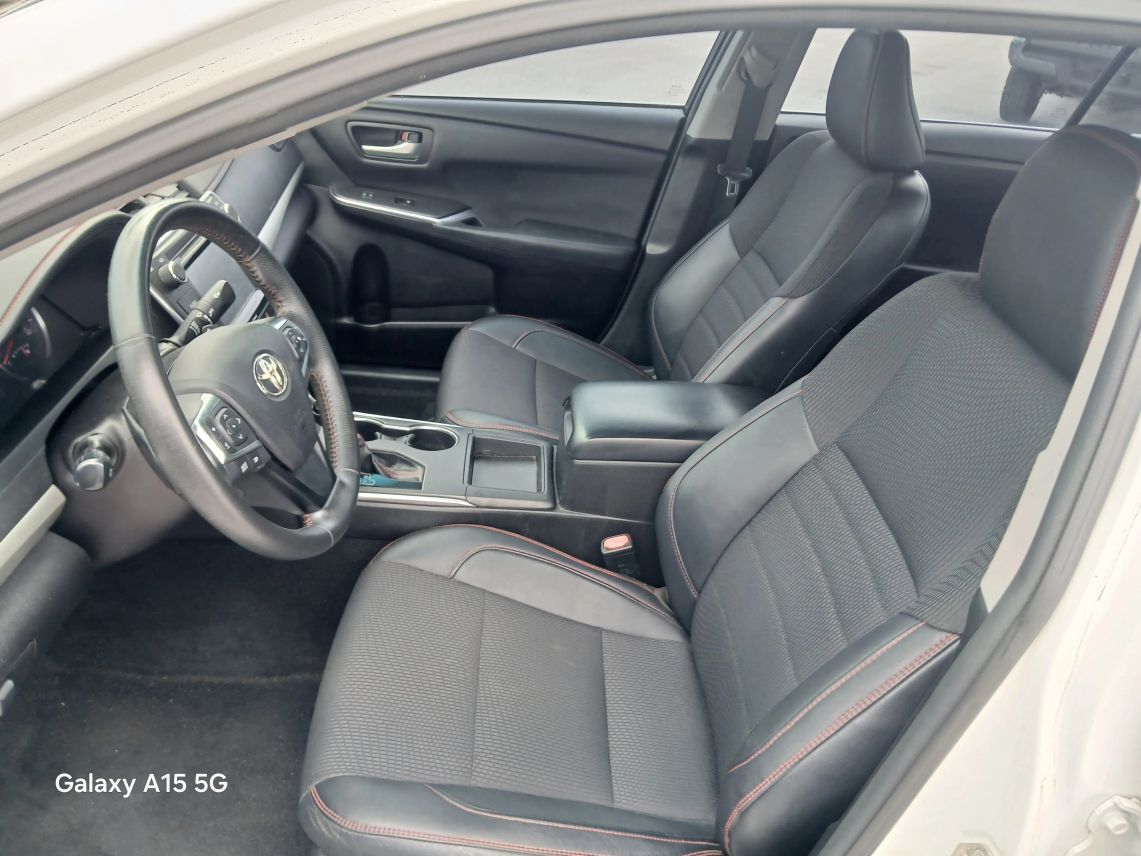 2017 Toyota Camry SE Sedan 4D Maitland FL