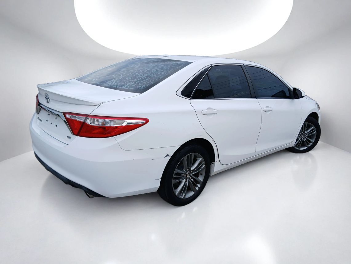 2017 Toyota Camry SE Sedan 4D Maitland FL