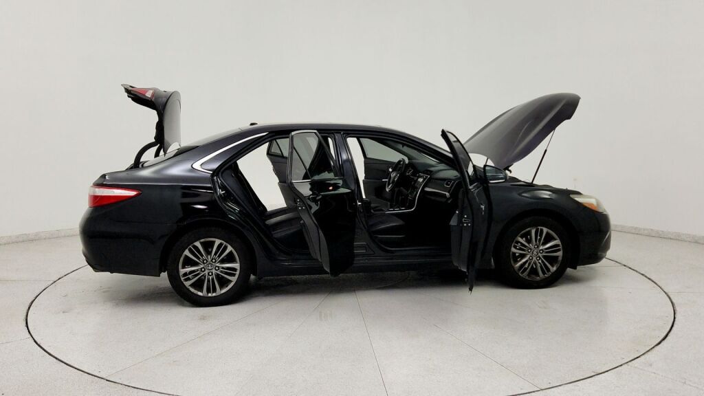 2017 Toyota Camry SE Laurel MD