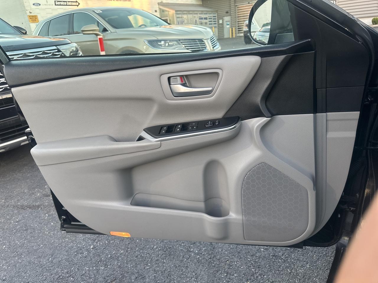 2017 Toyota Camry SE Gaithersburg MD