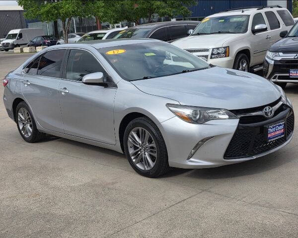 2017 Toyota Camry XLE | SE | LE | XSE
