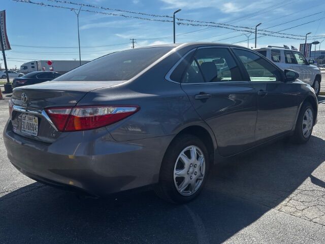 2017 Toyota Camry XLE | SE | LE | XSE