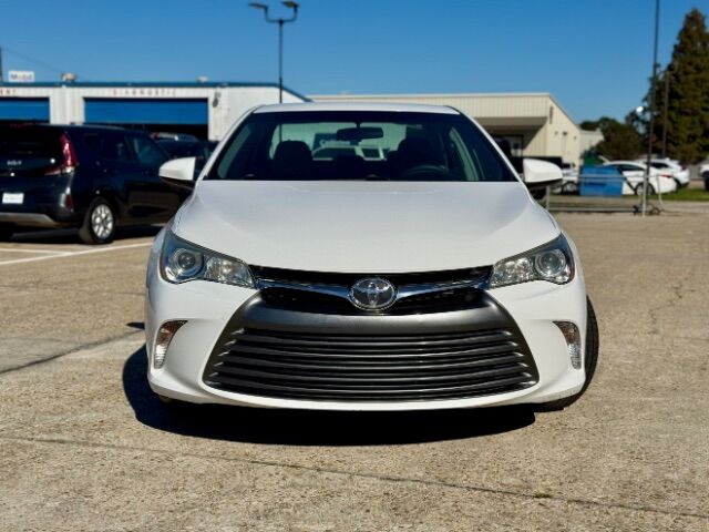 2017 Toyota Camry XLE | SE | LE | XSE