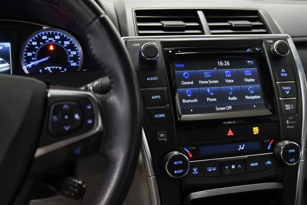 2017 Toyota Camry XLE Akron