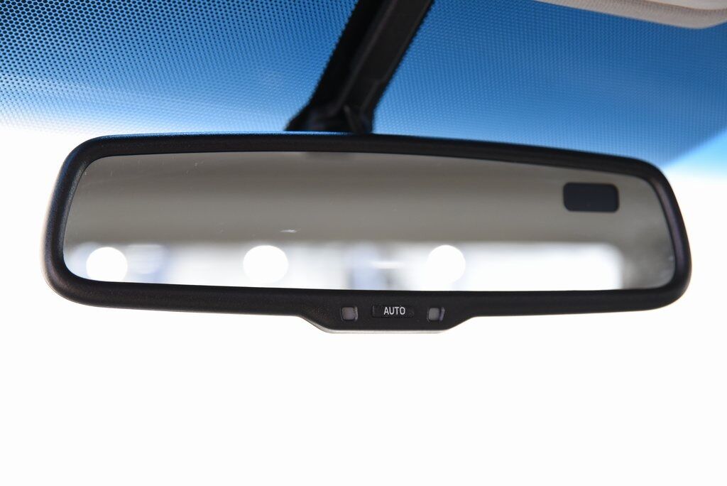 2017 Toyota Camry XLE Akron