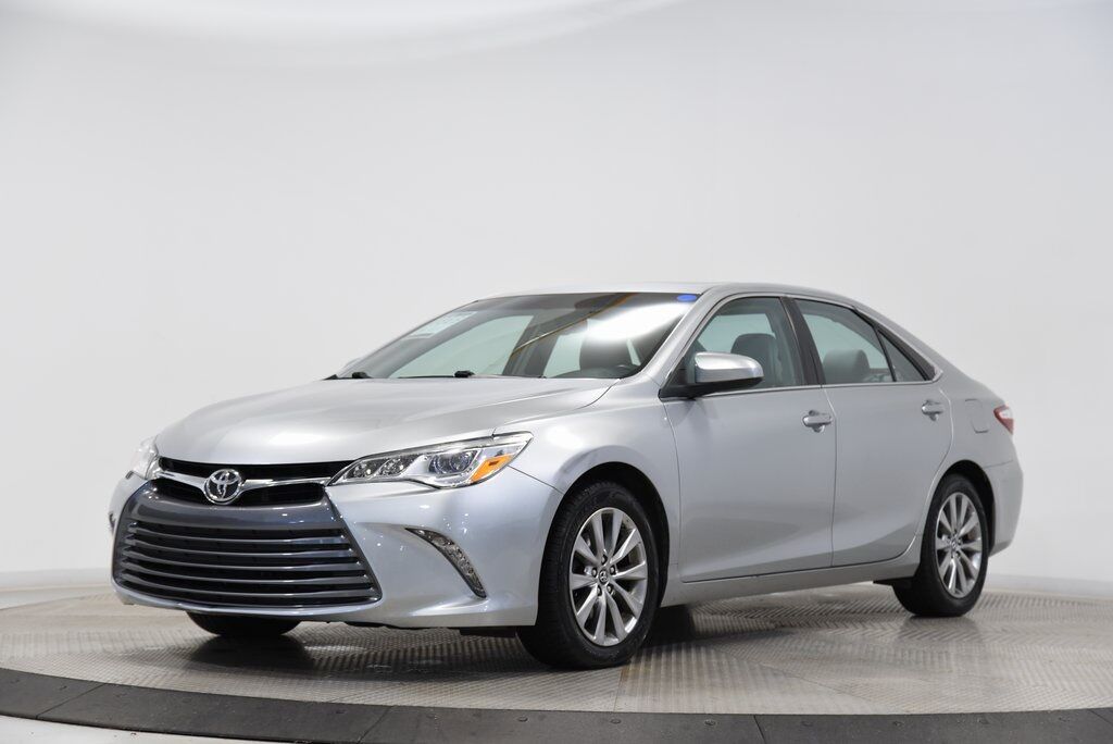 2017 Toyota Camry XSE V6 Akron
