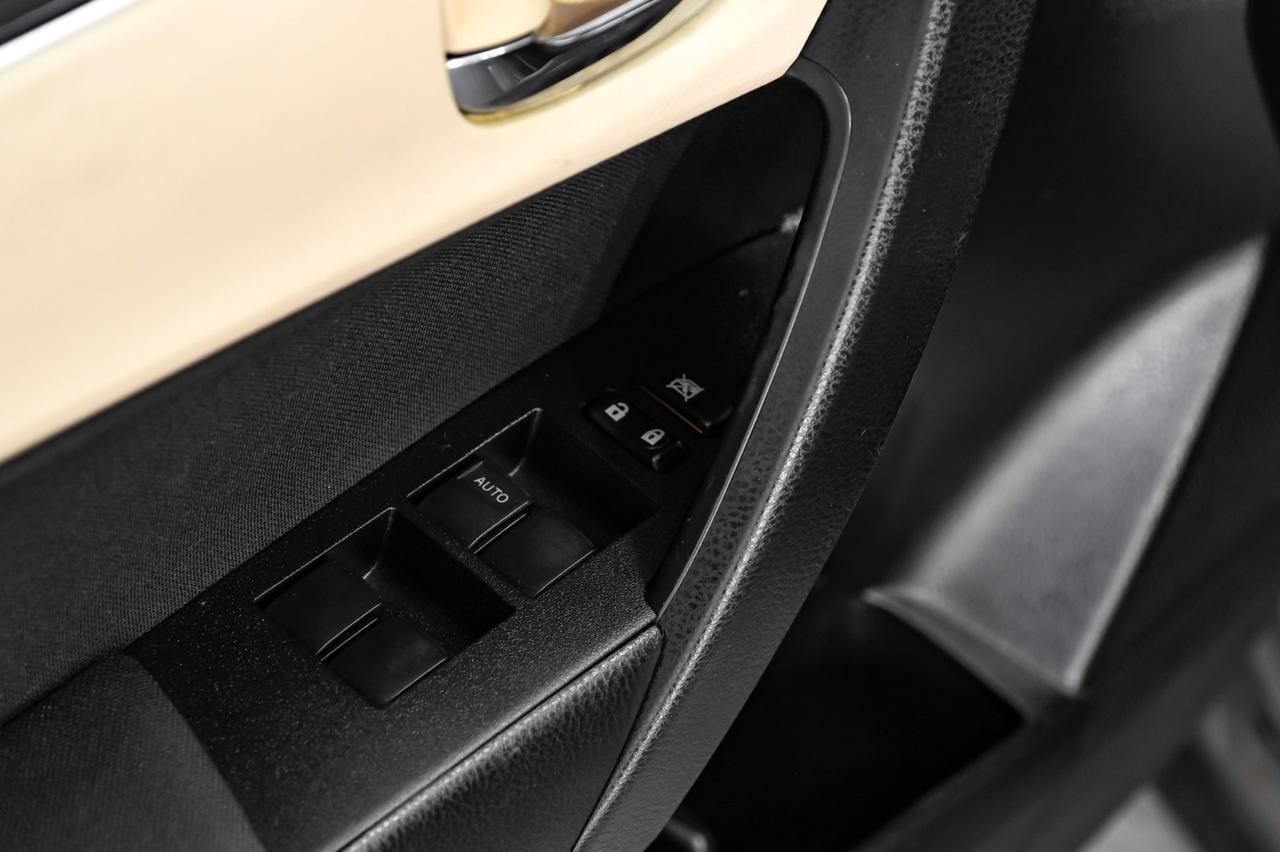 2017 Toyota Corolla LE TOYOTA SAFETY SENSE PRE COLLISION SYSTEM LANE DEPARTURE ALERT Carrollton TX