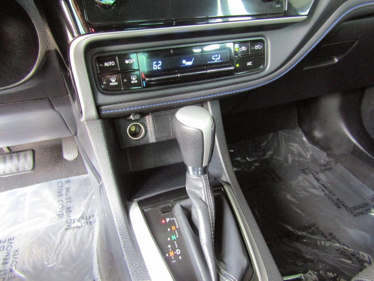 2017 Toyota Corolla SE CVT (Natl) Grand Prairie TX