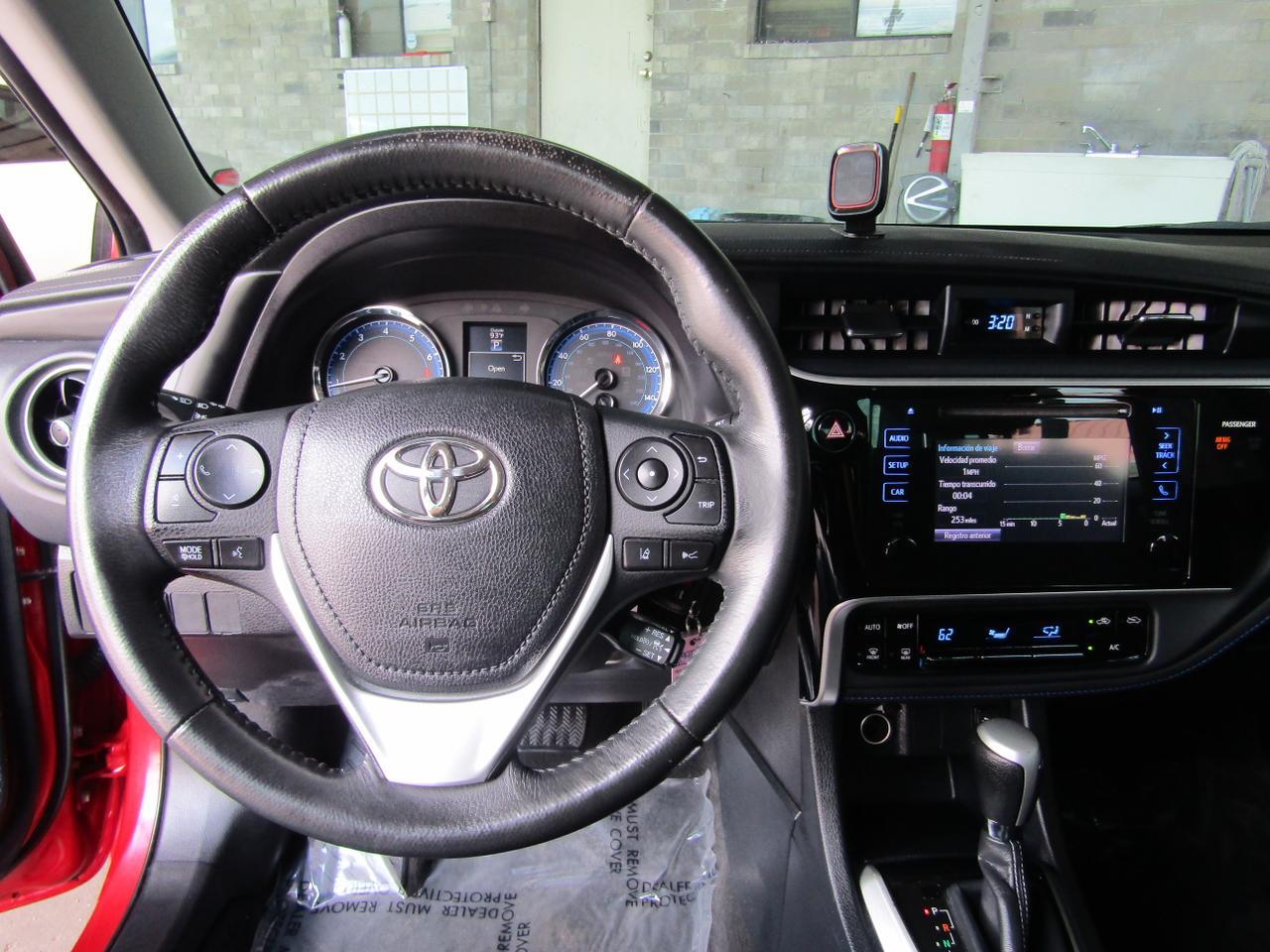 2017 Toyota Corolla SE CVT (Natl) Grand Prairie TX