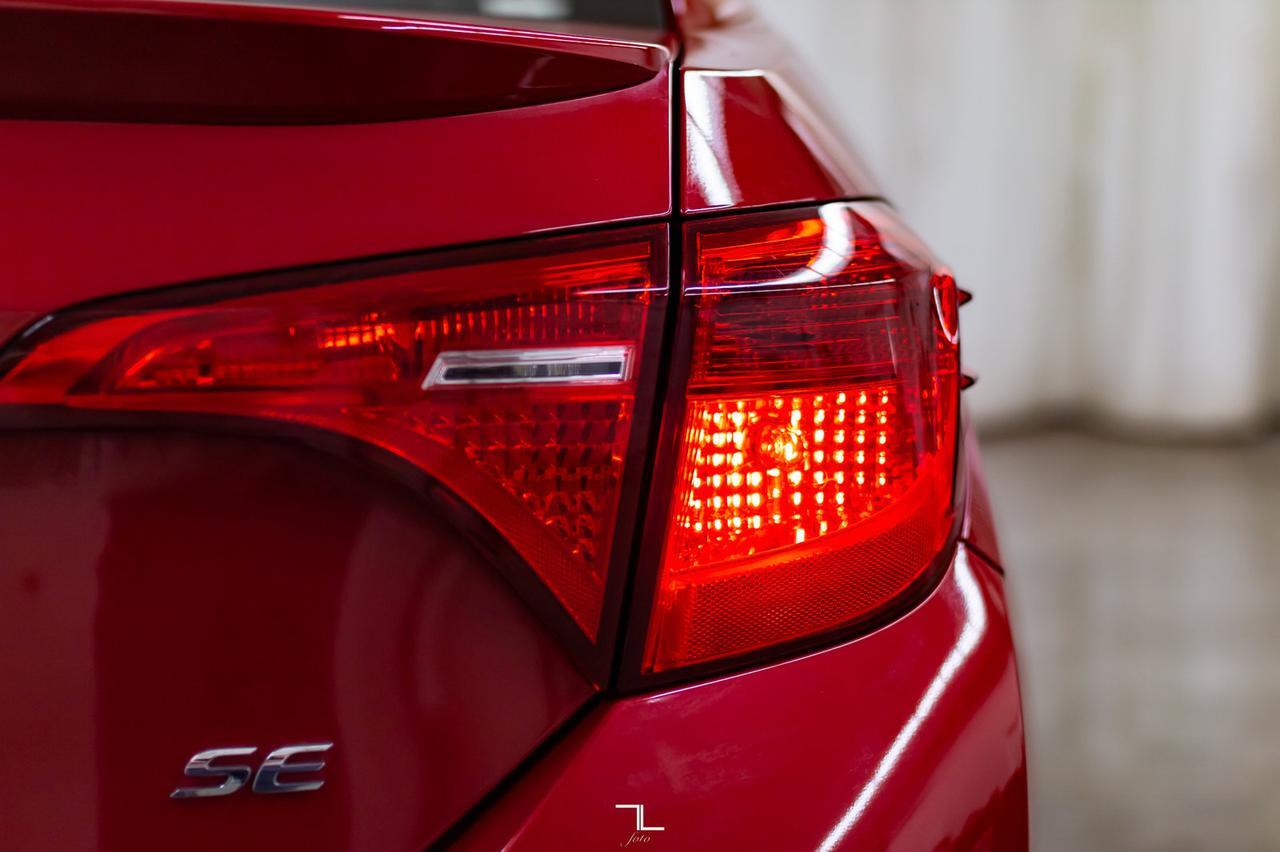 2017 Toyota Corolla SE Leather Roof BCam Red Deer AB