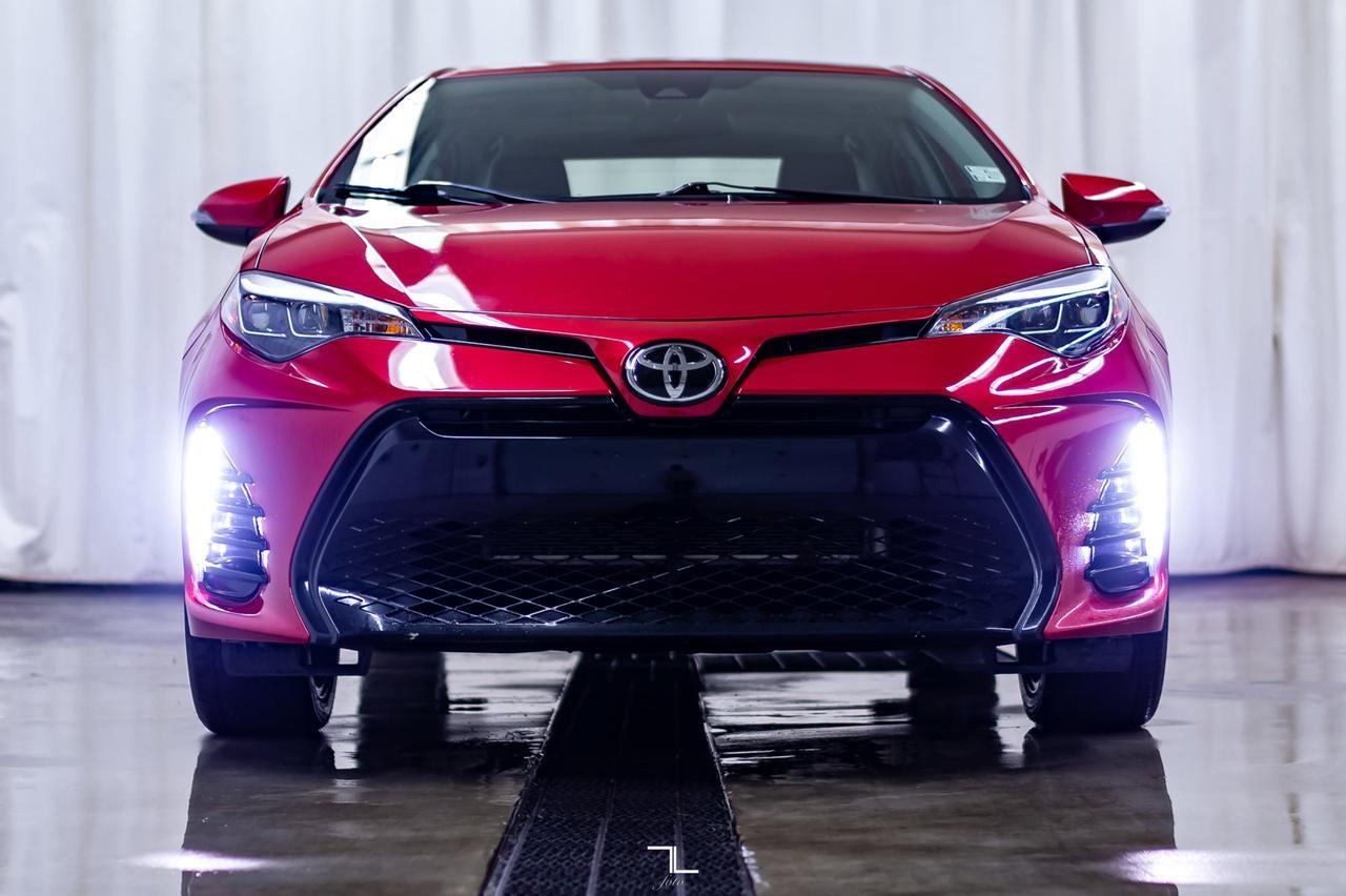 2017 Toyota Corolla SE Leather Roof BCam Red Deer AB