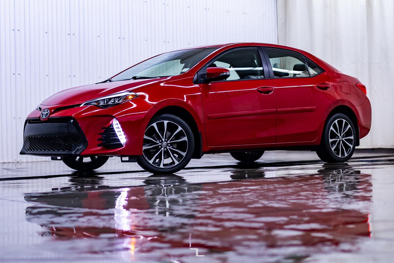 2017 Toyota Corolla SE Leather Roof BCam Red Deer AB