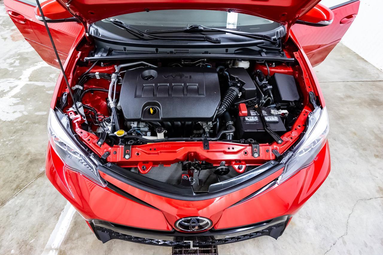 2017 Toyota Corolla SE Leather Roof BCam Red Deer AB