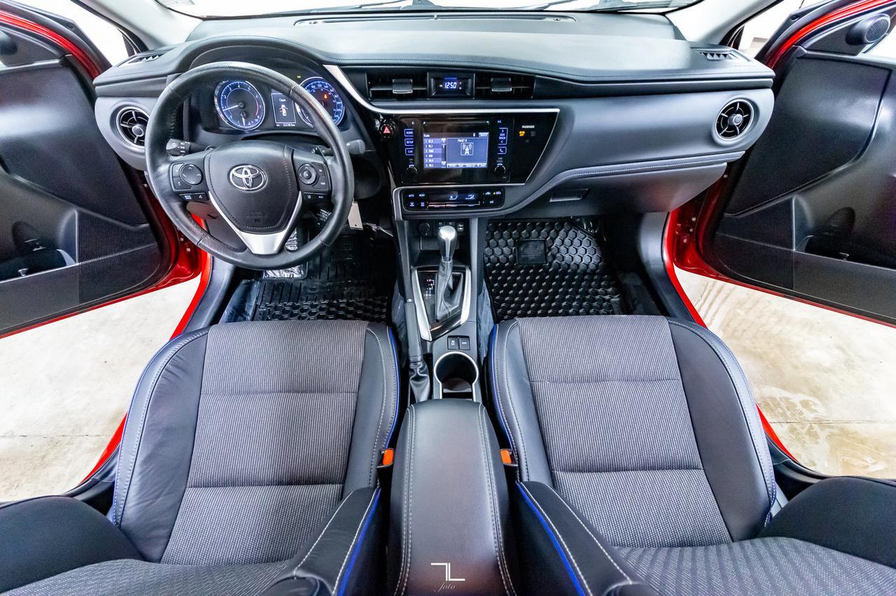 2017 Toyota Corolla SE Leather Roof BCam Red Deer AB