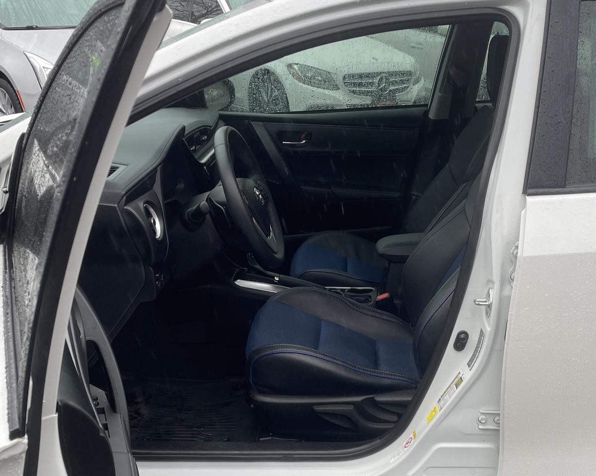 2017 Toyota Corolla SE Sedan 4D Port Orchard WA