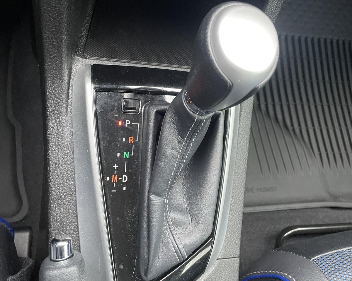 2017 Toyota Corolla SE Sedan 4D Port Orchard WA