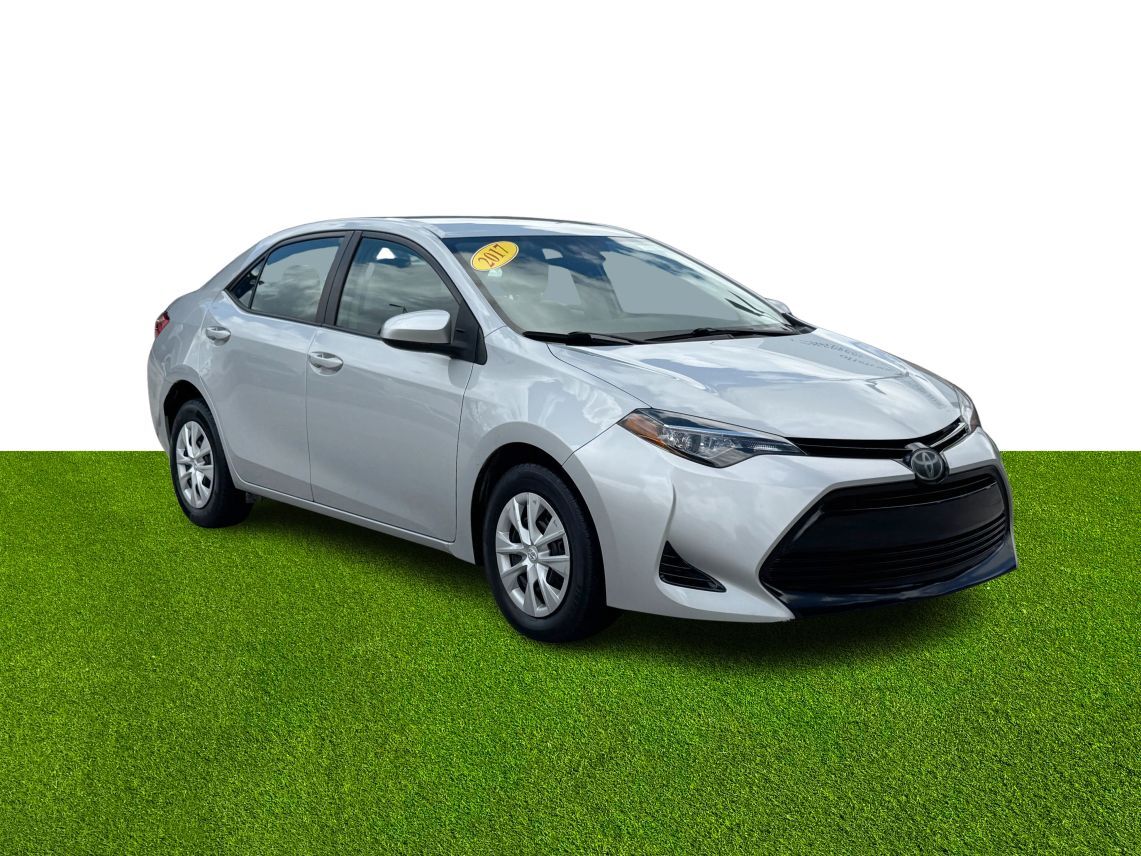 2017 Toyota Corolla SE Sedan 4D