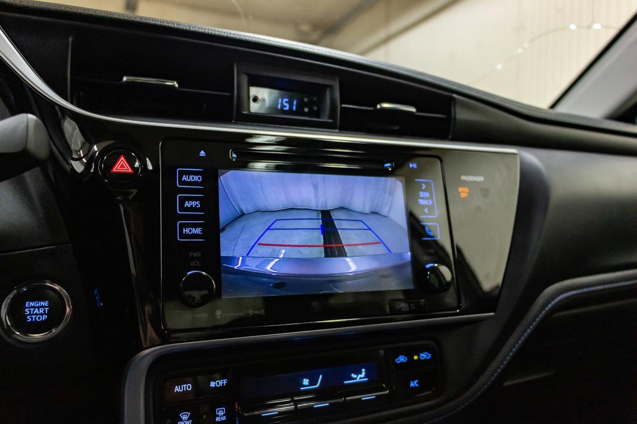 2017 Toyota Corolla XSE Leather Roof Nav Red Deer AB