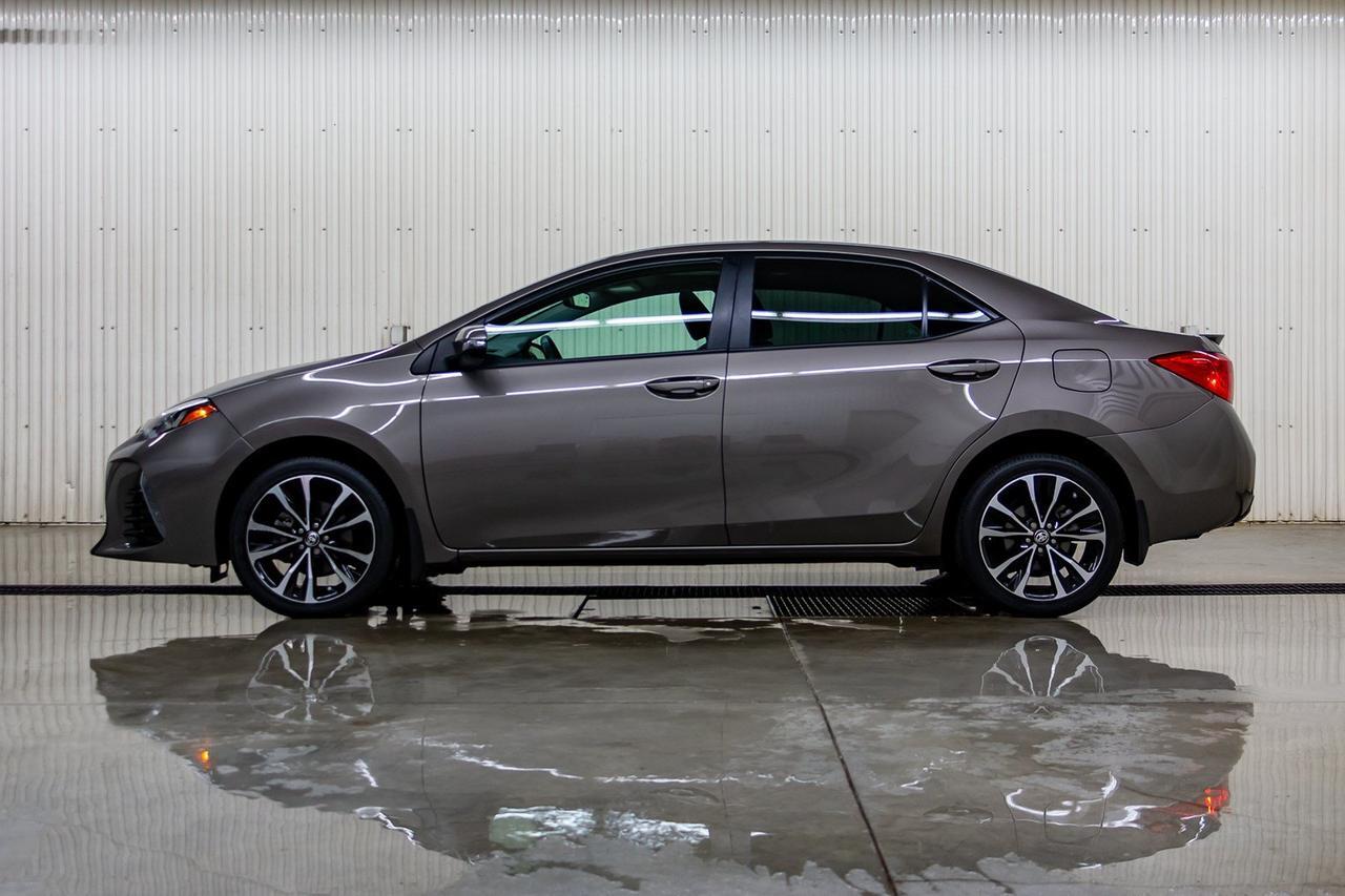 2017 Toyota Corolla XSE Leather Roof Nav Red Deer AB
