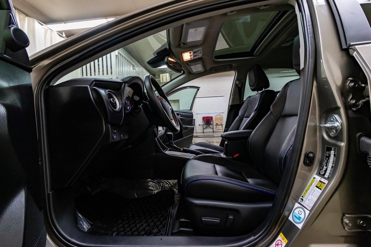 2017 Toyota Corolla XSE Leather Roof Nav Red Deer AB