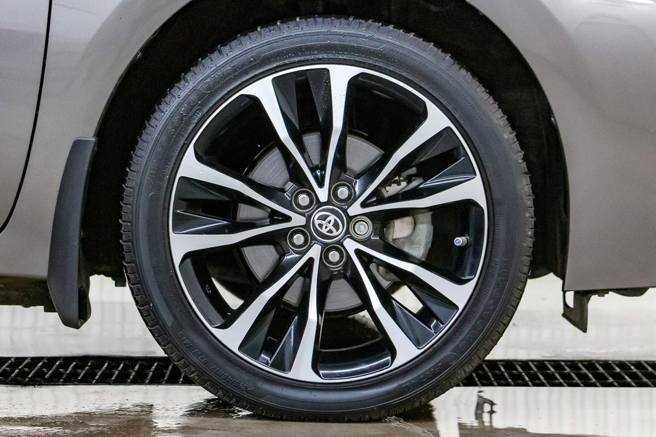 2017 Toyota Corolla XSE Leather Roof Nav Red Deer AB