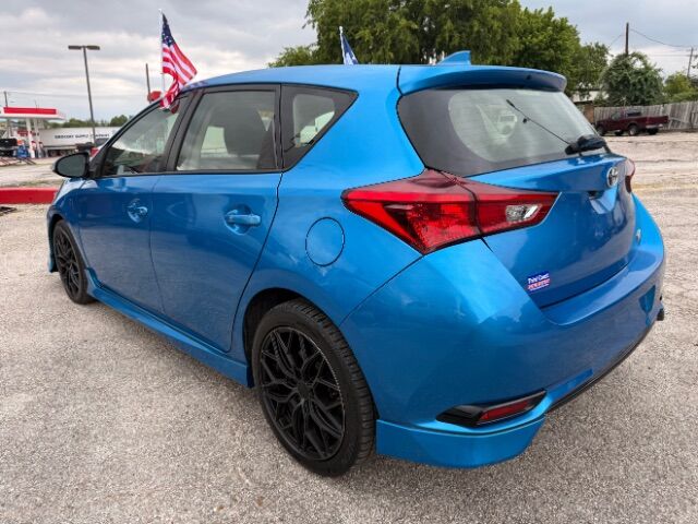 2017 Toyota Corolla iM 6M