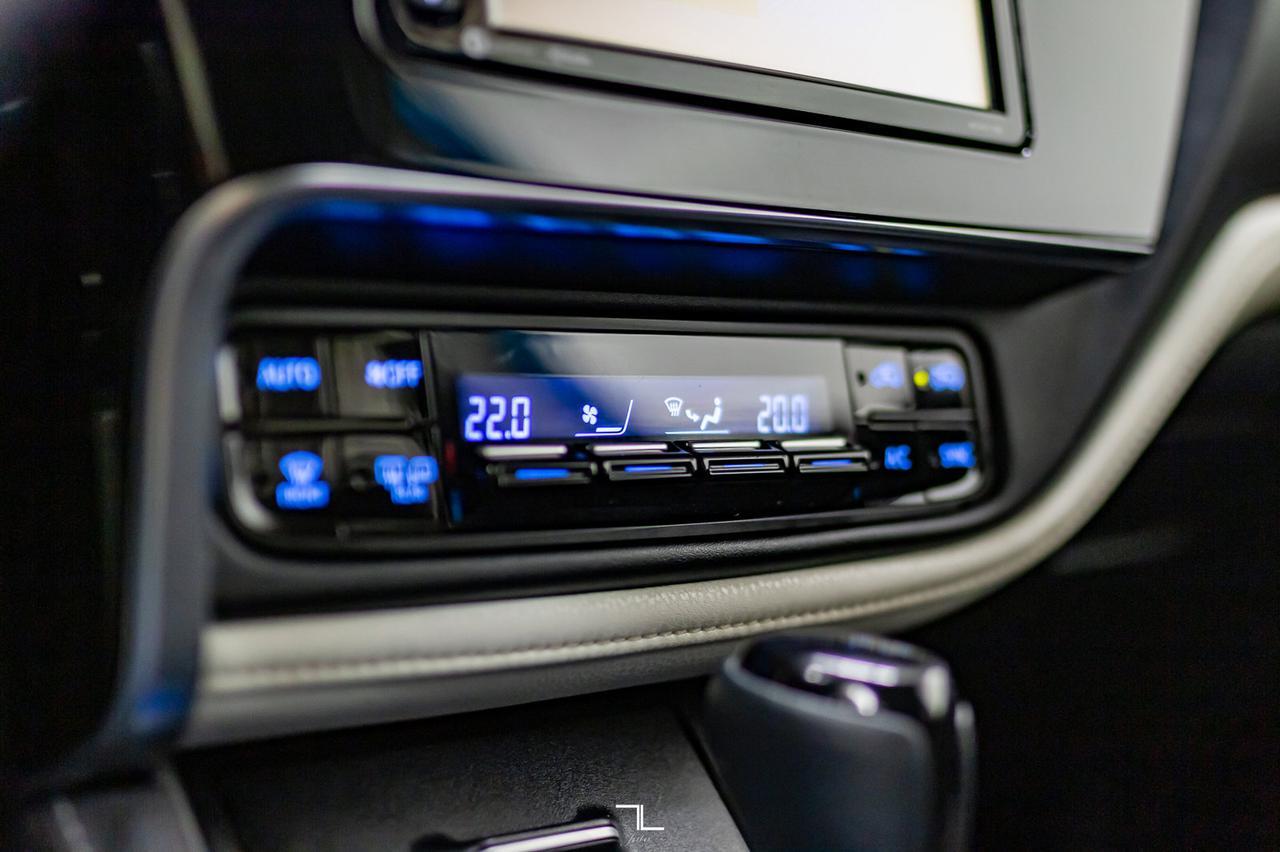 2017 Toyota Corolla iM Hatchback BCam Red Deer AB