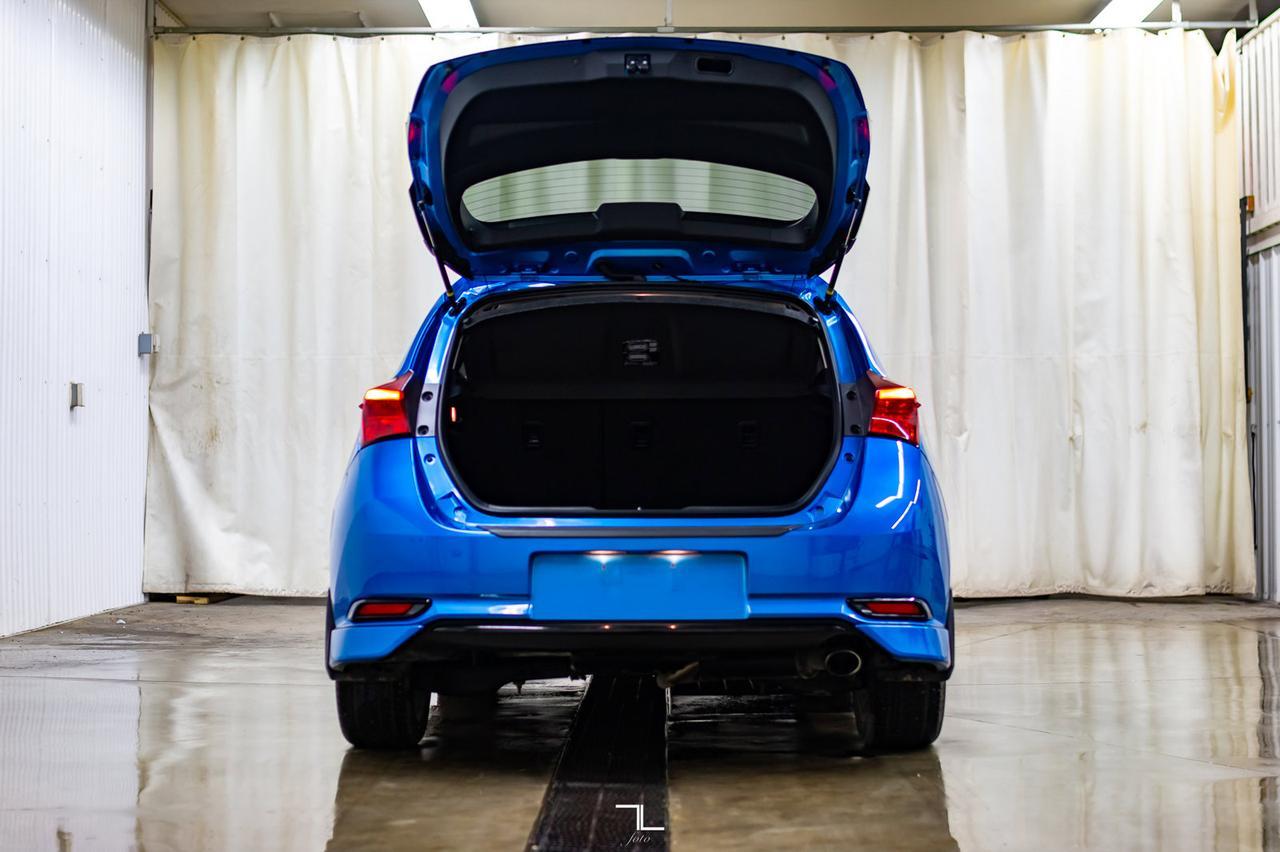 2017 Toyota Corolla iM Hatchback BCam Red Deer AB