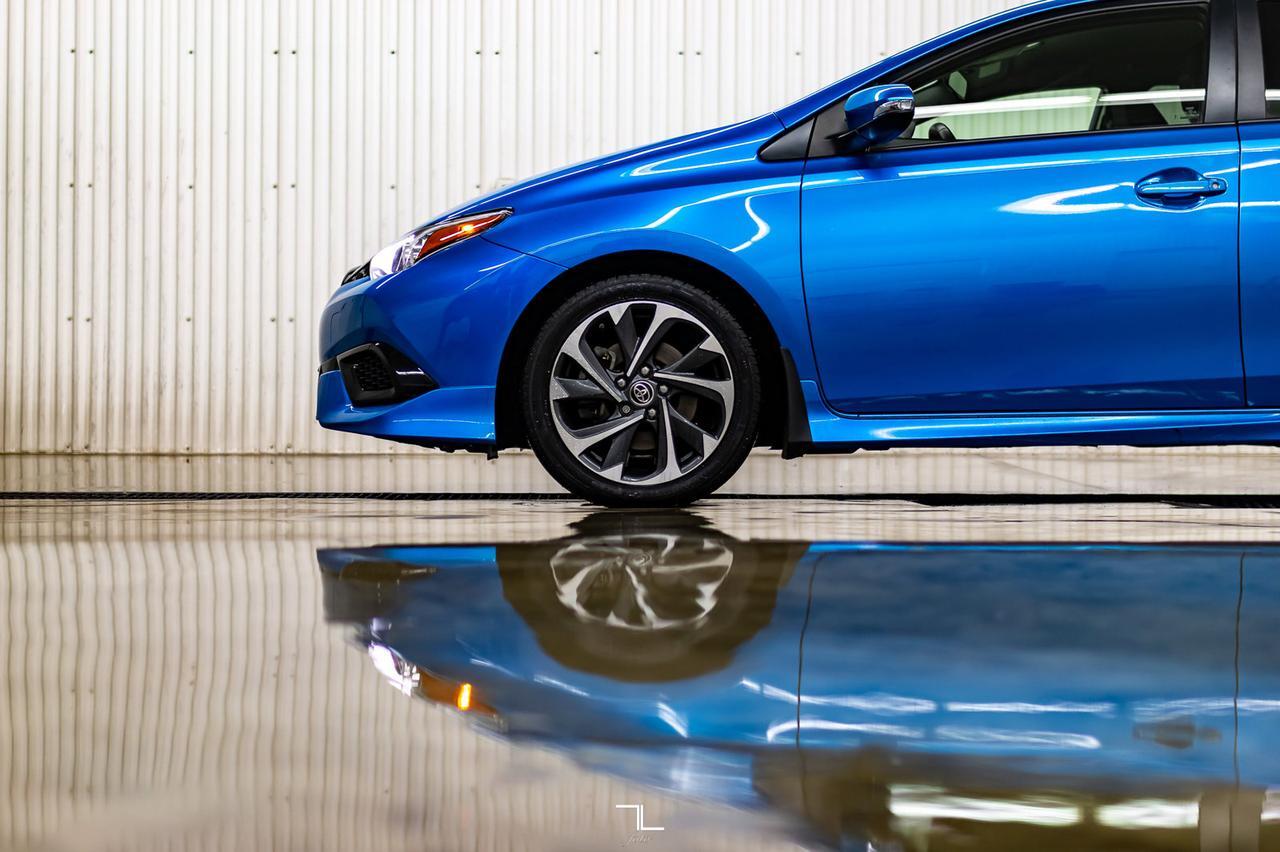 2017 Toyota Corolla iM Hatchback BCam Red Deer AB