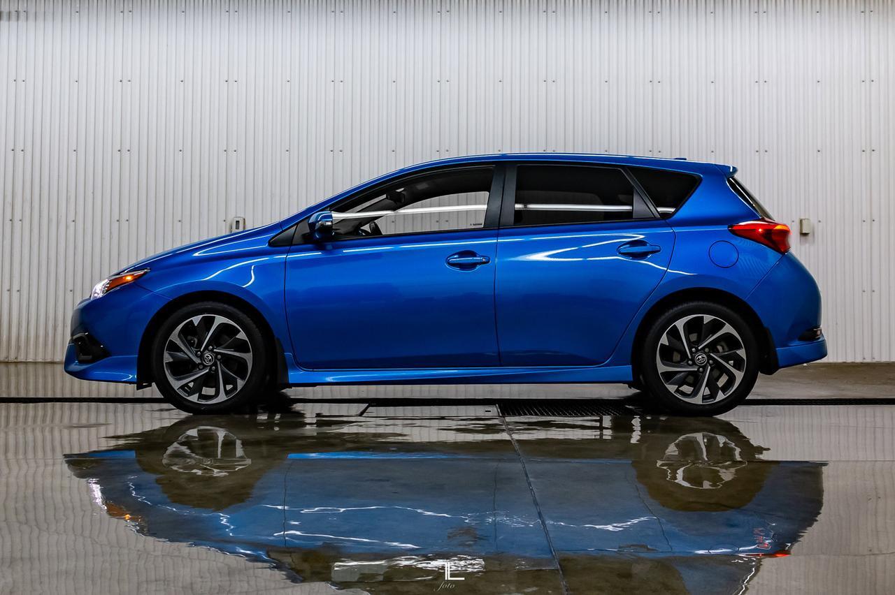 2017 Toyota Corolla iM Hatchback BCam Red Deer AB