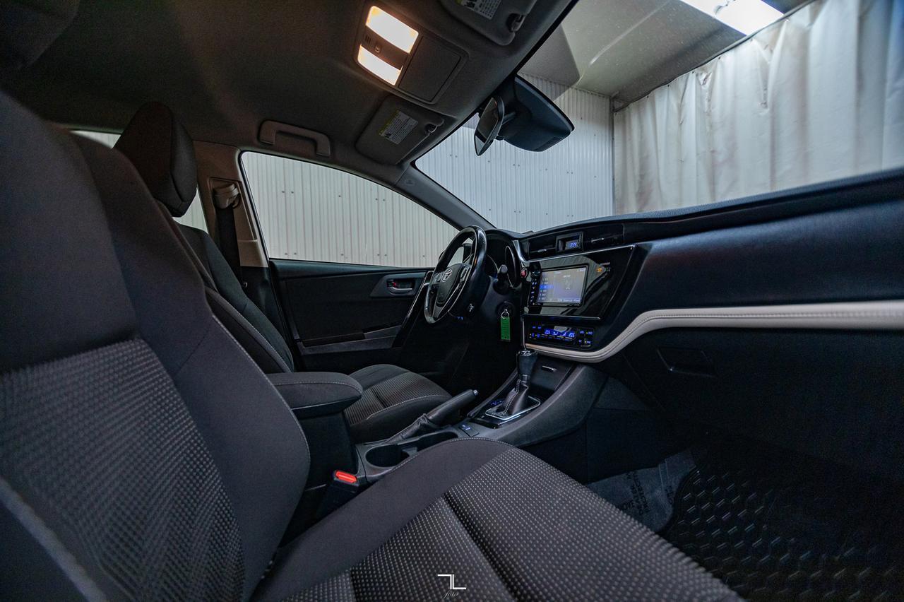 2017 Toyota Corolla iM Hatchback BCam Red Deer AB