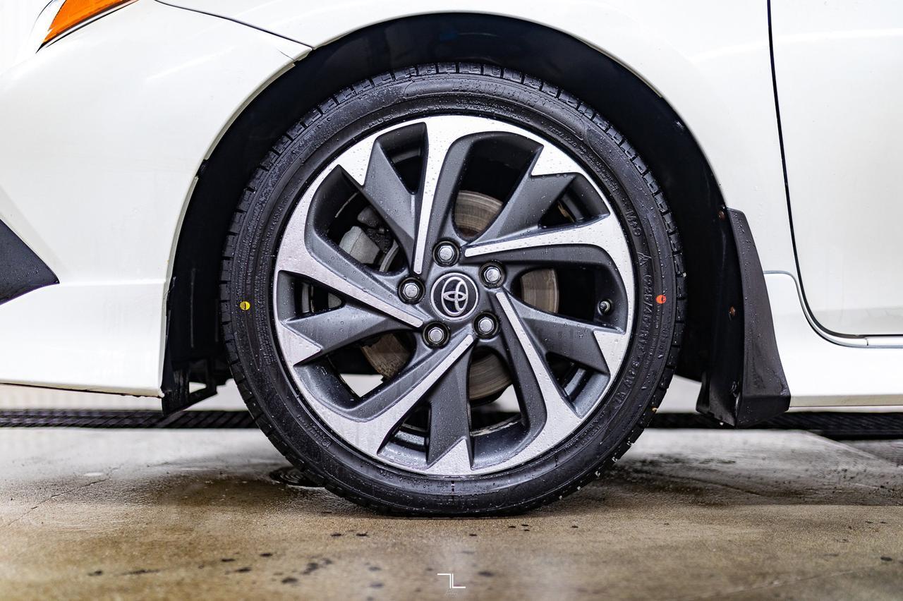 2017 Toyota Corolla iM Hatchback BCam Red Deer AB