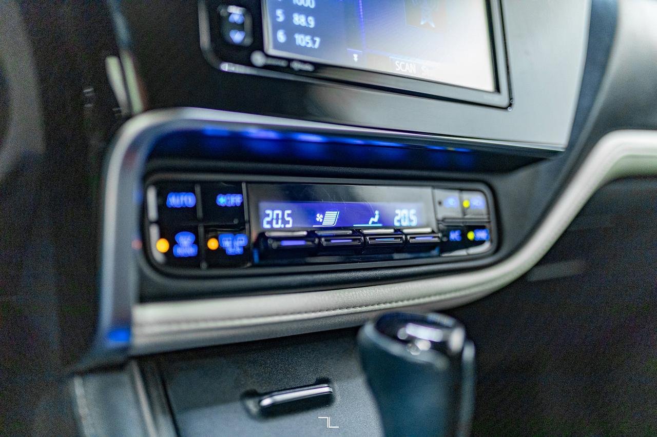 2017 Toyota Corolla iM Hatchback BCam Red Deer AB