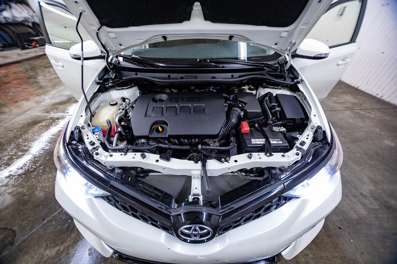 2017 Toyota Corolla iM Hatchback BCam Red Deer AB