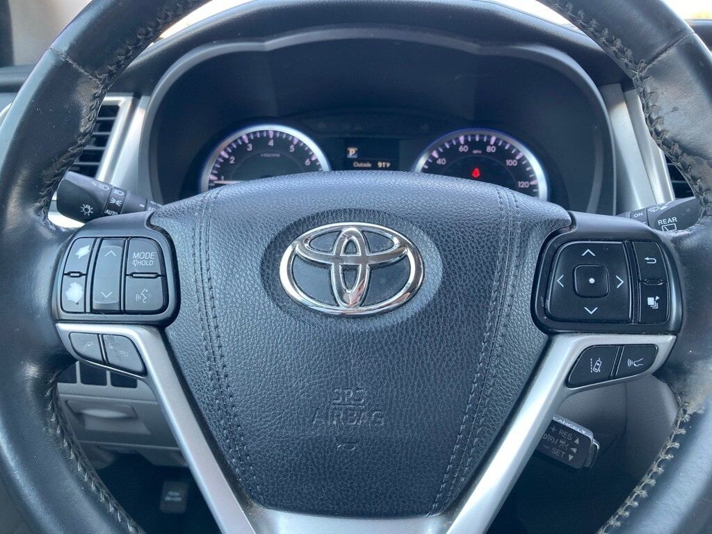 2017 Toyota Highlander San Antonio TX