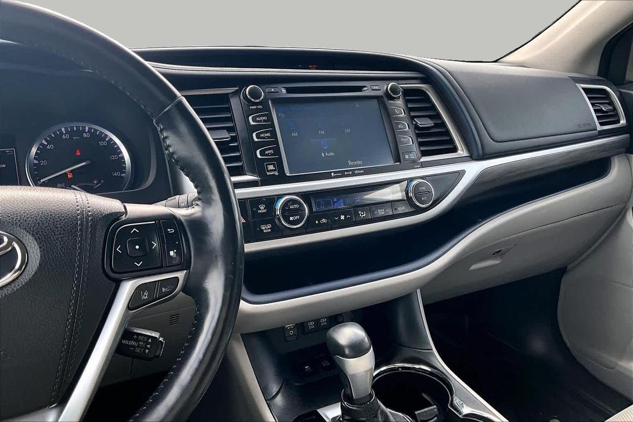 2017 Toyota Highlander Hybrid Limited Platinum Folsom CA