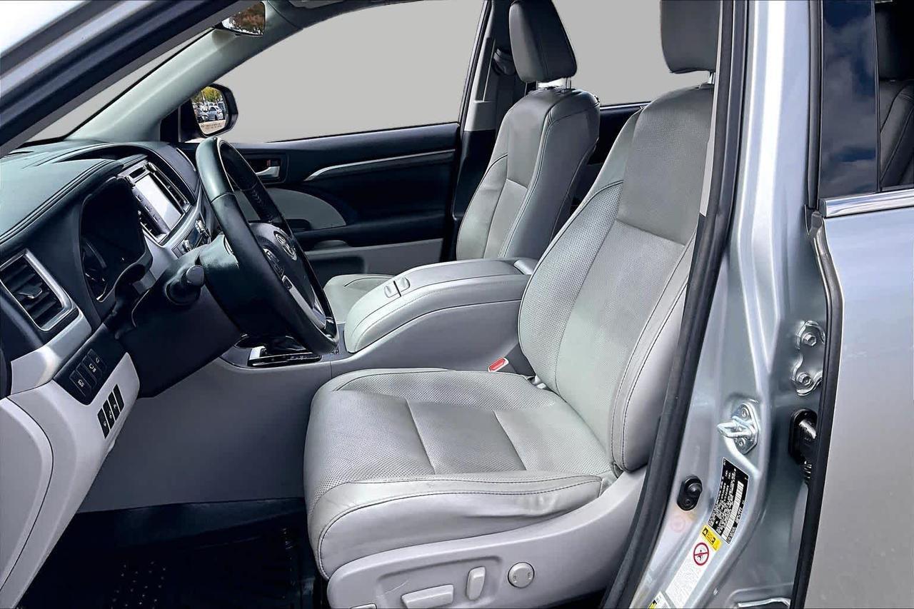 2017 Toyota Highlander Hybrid Limited Platinum Folsom CA